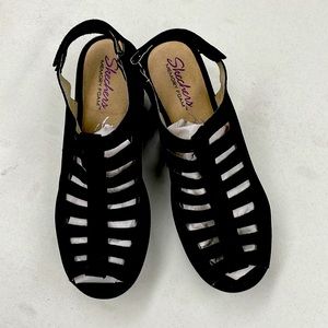 Skechers memory foam black suede platform sandals